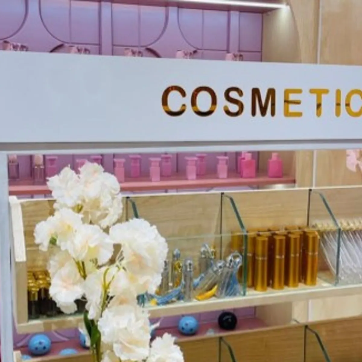 Univers cosmetique de la boutique KAOUBI PERFUMES